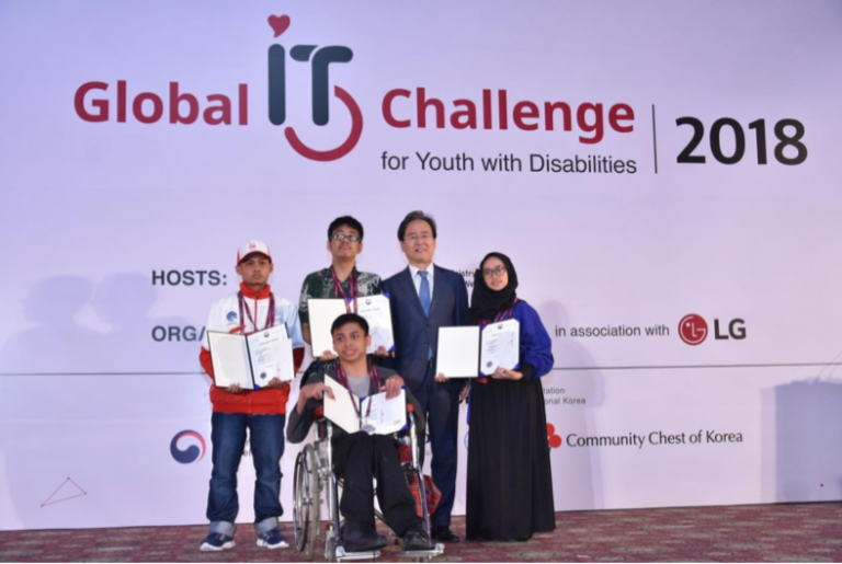 The Indonesian team won the best e-Creative Challenge at the Global IT Challenge 2018